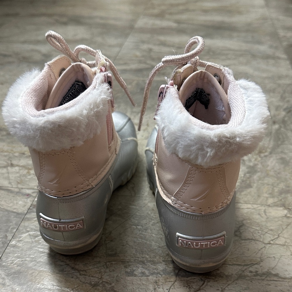 Kids Pink and Silver Nautica Duck Boots - Picture 4 of 8